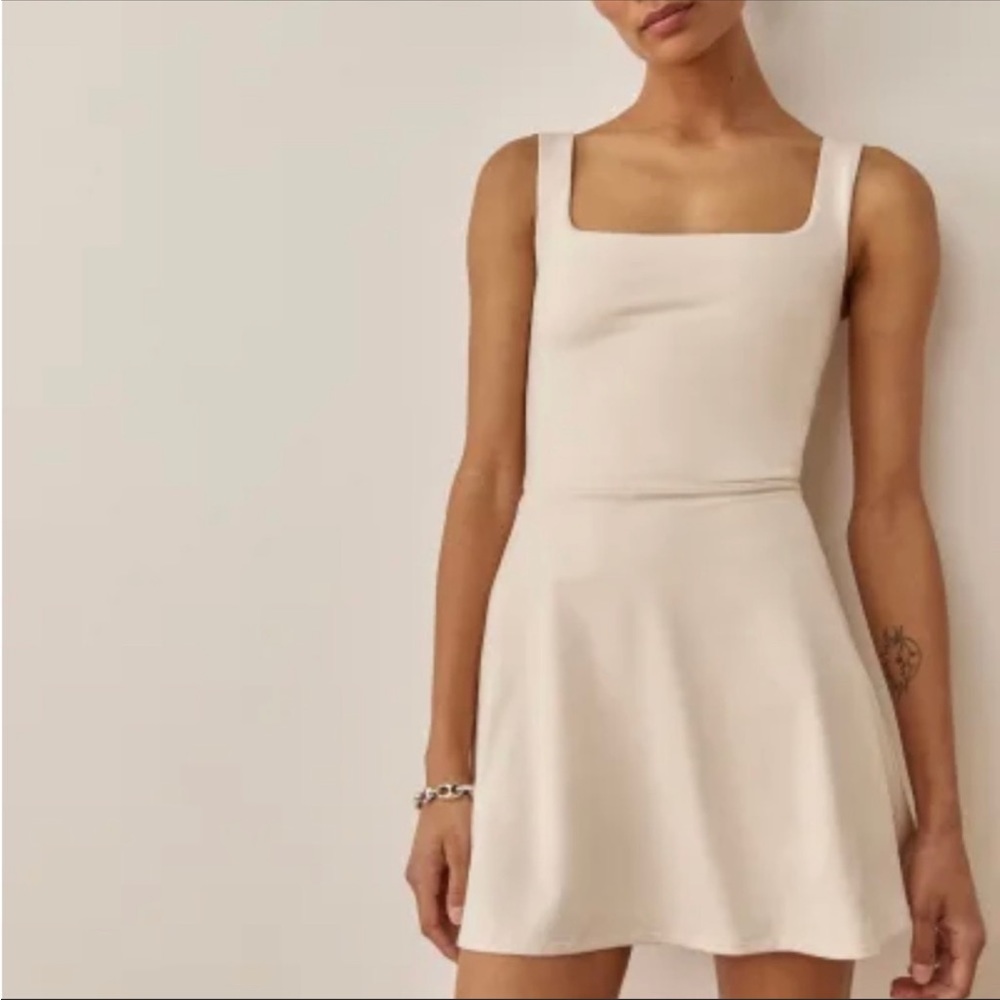 Amy Ecostretch Active Dress size xs/ almond